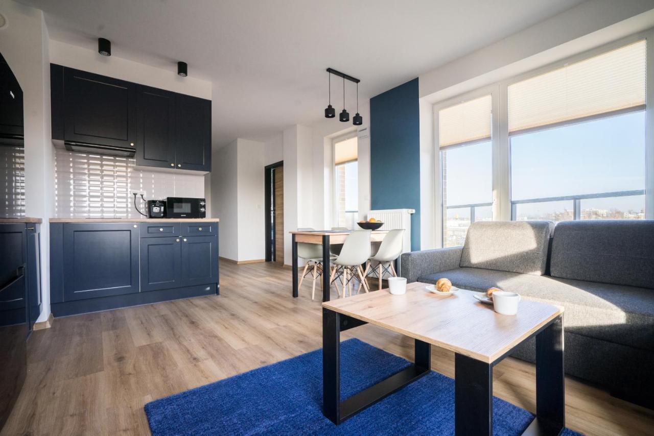 Bizapartments - Modern Flats With Parking Warsaw Exterior photo
